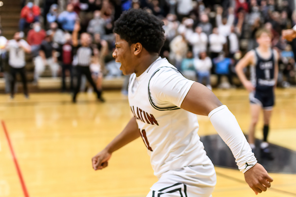 Tualatin Lake Oswego boys basketball Ken Waz 62